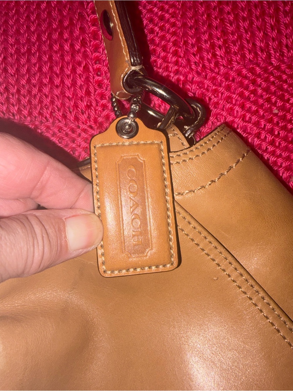 COACH Vintage Coach Soho British Tan Leather Flap Shoulder Bag Y2K Hobo Buckle - Picture 3 of 7